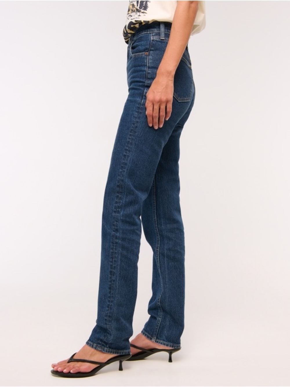 NWT Abercrombie & Fitch 90’s Straight Ultra High Rise Jeans